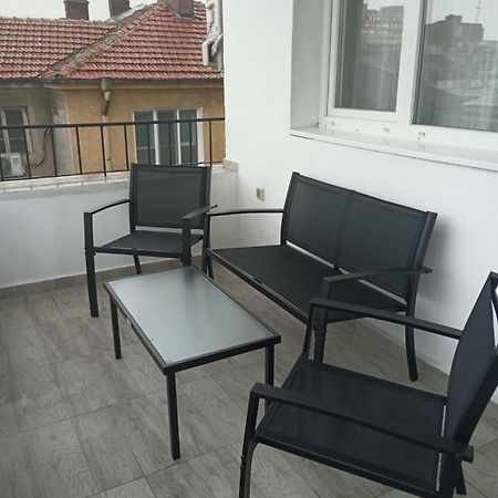 Yanakiev'S Central Apartment Burgas City Eksteriør billede