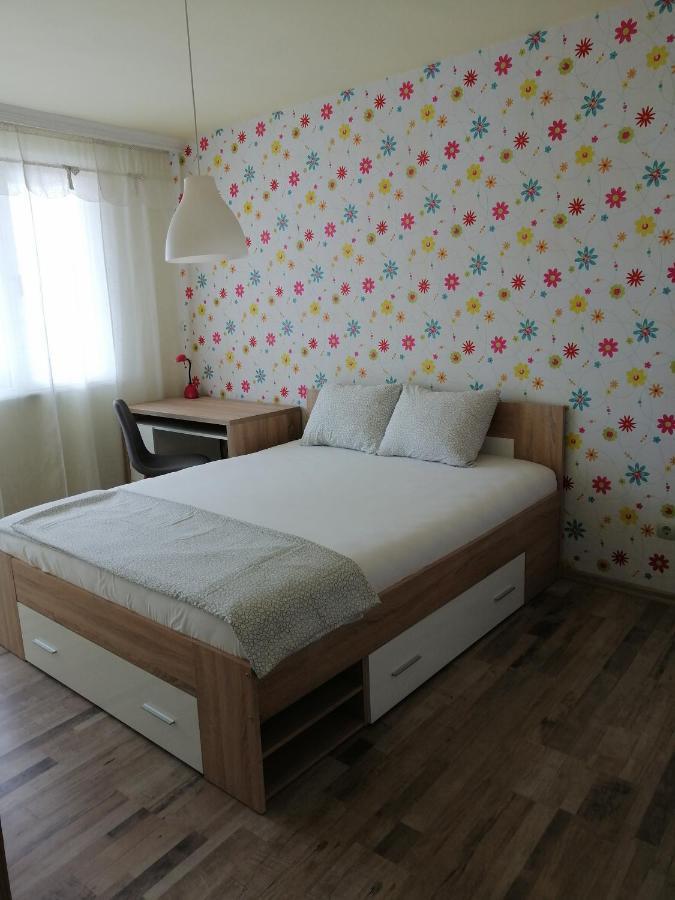 Yanakiev'S Central Apartment Burgas City Eksteriør billede